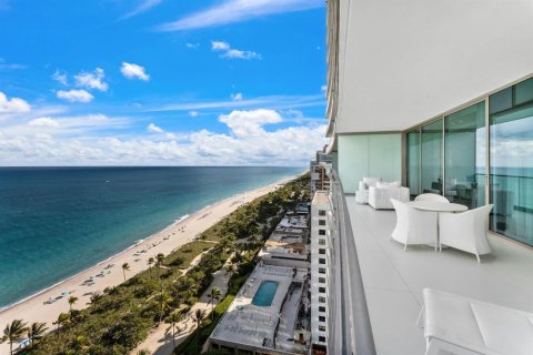 Copropriété à vendre à Bal Harbour, Floride: 3 chambres, 303.23 m2 № 2147199 - photo 13