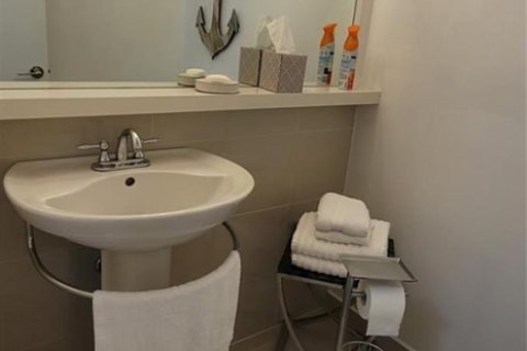 Condominio en venta en Lauderhill, Florida, 1 dormitorio, 88.63 m2 № 2182417 - foto 23