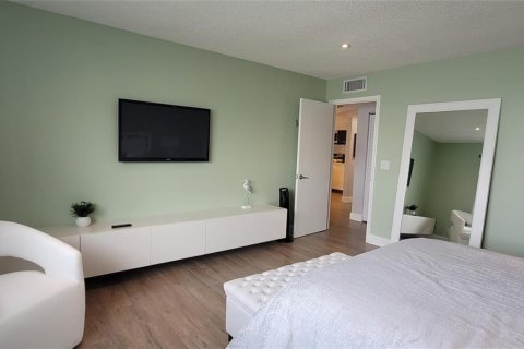 Condominio en venta en Lauderhill, Florida, 1 dormitorio, 88.63 m2 № 2182417 - foto 30