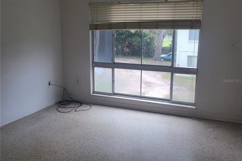 Condo in Gainesville, Florida, 2 bedrooms  № 1910528 - photo 5