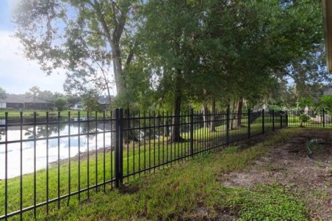Villa ou maison à louer à Land O' Lakes, Floride: 4 chambres, 355.91 m2 № 2412617 - photo 29