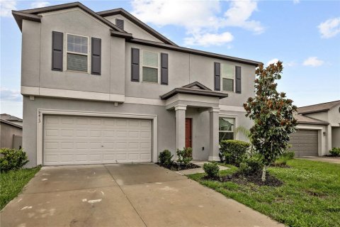 House in Ruskin, Florida 4 bedrooms, 244.8 sq.m. № 2280246