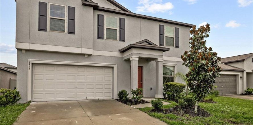 Villa ou maison à Ruskin, Floride 4 chambres, 244.8 m2 № 2280246