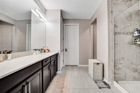 Adosado en alquiler en Hollywood, Florida, 3 dormitorios, 195.47 m2 № 2011673 - foto 30