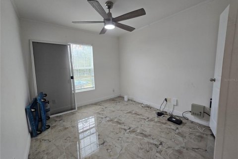 Casa en venta en Spring Hill, Florida, 4 dormitorios, 142.7 m2 № 2385618 - foto 15
