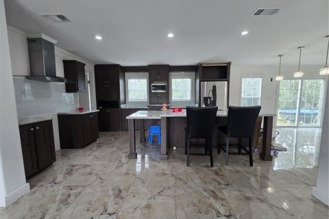 Casa en venta en Spring Hill, Florida, 4 dormitorios, 142.7 m2 № 2385618 - foto 7