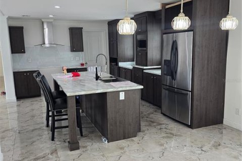 Casa en venta en Spring Hill, Florida, 4 dormitorios, 142.7 m2 № 2385618 - foto 10