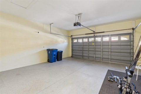 Condo in Fort Myers, Florida, 2 bedrooms  № 1534038 - photo 23