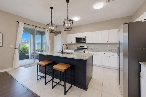 Casa en venta en Ruskin, Florida, 5 dormitorios, 215.53 m2 № 2284853 - foto 12