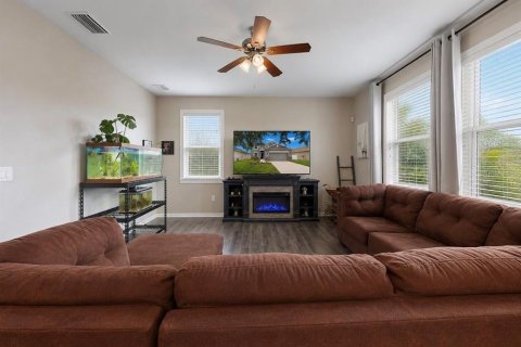 Casa en venta en Ruskin, Florida, 5 dormitorios, 215.53 m2 № 2284853 - foto 7