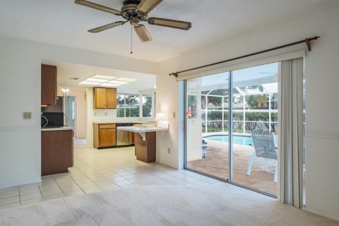 House in Clearwater, Florida 2 bedrooms, 138.24 sq.m. № 1899934 - photo 29