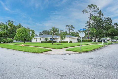 House in Clearwater, Florida 2 bedrooms, 138.24 sq.m. № 1899934 - photo 3