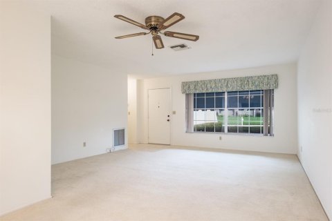 House in Clearwater, Florida 2 bedrooms, 138.24 sq.m. № 1899934 - photo 16