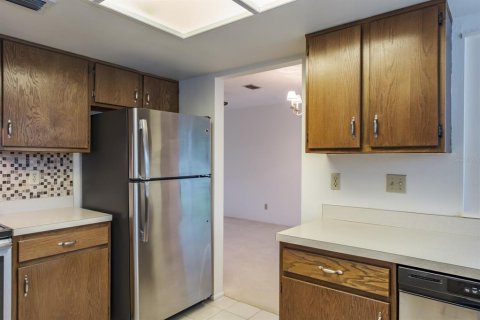 House in Clearwater, Florida 2 bedrooms, 138.24 sq.m. № 1899934 - photo 27