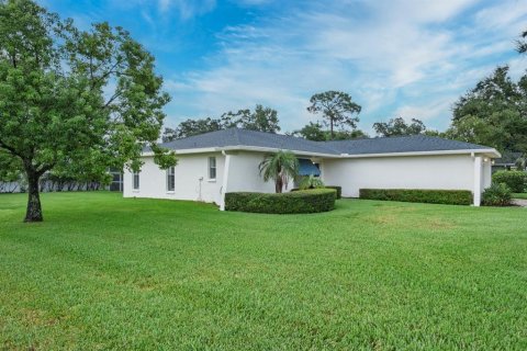 House in Clearwater, Florida 2 bedrooms, 138.24 sq.m. № 1899934 - photo 5