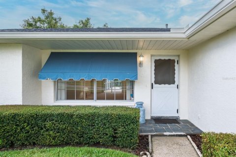 House in Clearwater, Florida 2 bedrooms, 138.24 sq.m. № 1899934 - photo 12