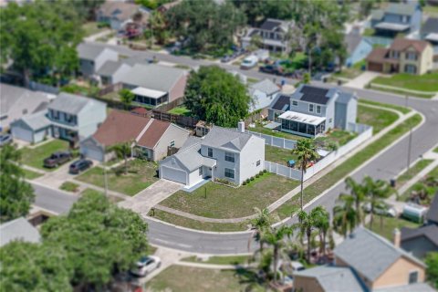Купить виллу или дом в Брэндон, Флорида 6 комнат, 130.99м2, № 2150654 - фото 3