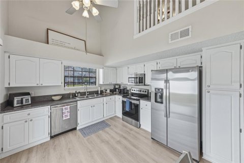 Купить виллу или дом в Брэндон, Флорида 6 комнат, 130.99м2, № 2150654 - фото 14