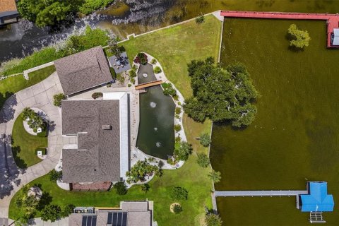 House in Yalaha, Florida 3 bedrooms, 229.56 sq.m. № 1882834 - photo 7