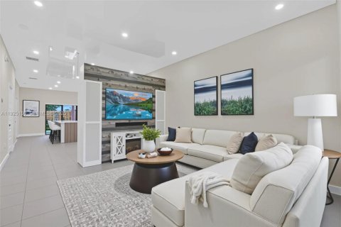 Купить кондоминиум в Дорал, Флорида 2 спальни, 99.59м2, № 1983764 - фото 2