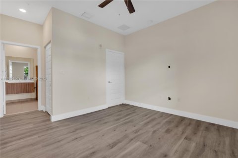 Купить кондоминиум в Дорал, Флорида 2 спальни, 99.59м2, № 1983764 - фото 27