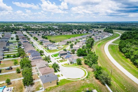 Casa en venta en Spring Hill, Florida, 5 dormitorios, 260.87 m2 № 2157497 - foto 25