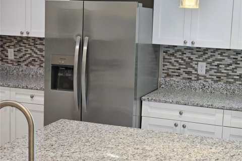 Casa en venta en Riverview, Florida, 3 dormitorios, 158.86 m2 № 1782367 - foto 7
