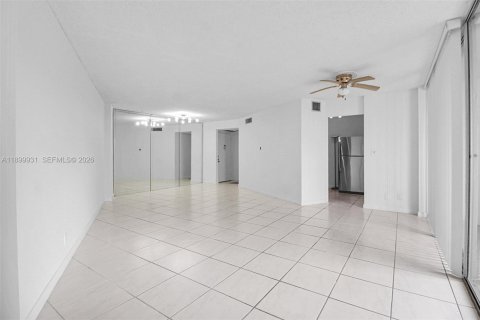 Copropriété à vendre à Lauderhill, Floride: 2 chambres, 104.05 m2 № 2089091 - photo 6