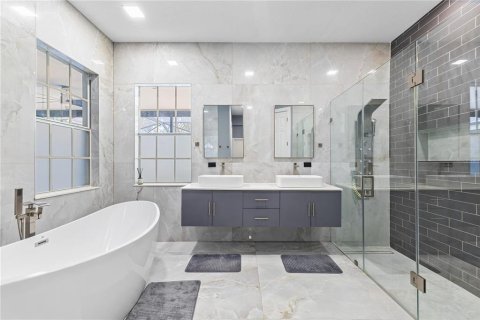 Villa ou maison à vendre à Windermere, Floride: 6 chambres, 336.77 m2 № 1918322 - photo 17