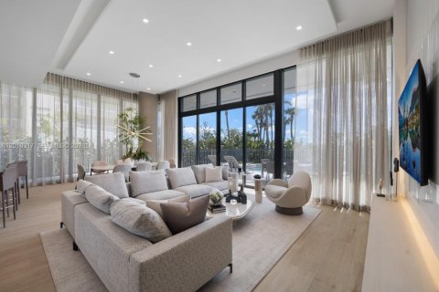Copropriété à vendre à Pompano Beach, Floride: 3 chambres, 278.71 m2 № 2091144 - photo 5