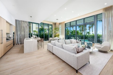 Copropriété à vendre à Pompano Beach, Floride: 3 chambres, 278.71 m2 № 2091144 - photo 10