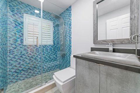 Villa ou maison à vendre à Miramar, Floride: 3 chambres, 168.62 m2 № 2059159 - photo 12