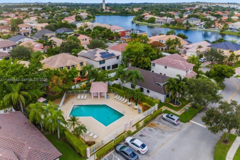Villa ou maison à vendre à Miramar, Floride: 3 chambres, 168.62 m2 № 2059159 - photo 20