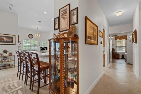 House in Kissimmee, Florida 3 bedrooms, 243.03 sq.m. № 1629742 - photo 12