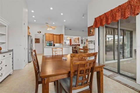 House in Kissimmee, Florida 3 bedrooms, 243.03 sq.m. № 1629742 - photo 21