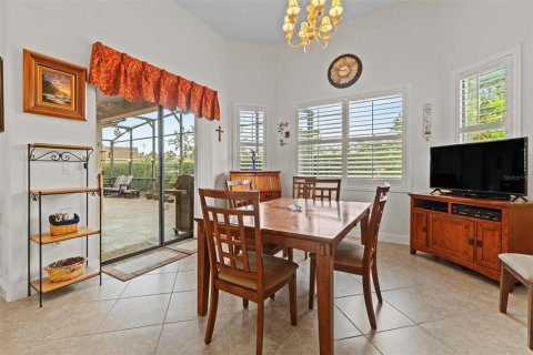 House in Kissimmee, Florida 3 bedrooms, 243.03 sq.m. № 1629742 - photo 19