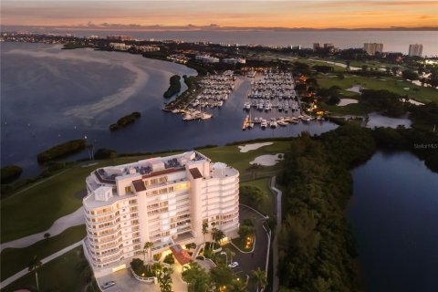 Condominio en Longboat Key, Florida, 3 dormitorios  № 2420583