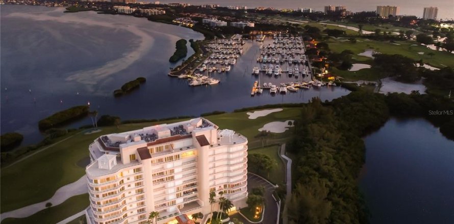 Condominio en Longboat Key, Florida, 3 dormitorios  № 2420583