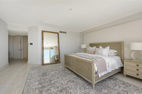 Condominio en venta en Longboat Key, Florida, 3 dormitorios, 271.74 m2 № 2420583 - foto 30