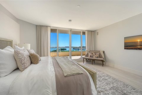 Condominio en venta en Longboat Key, Florida, 3 dormitorios, 271.74 m2 № 2420583 - foto 29