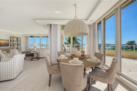Condominio en venta en Longboat Key, Florida, 3 dormitorios, 271.74 m2 № 2420583 - foto 12