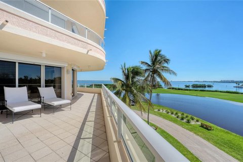 Condominio en venta en Longboat Key, Florida, 3 dormitorios, 271.74 m2 № 2420583 - foto 15