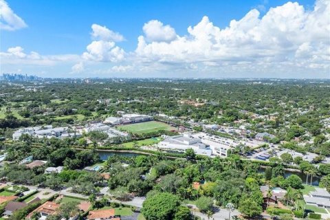 Casa en venta en Biscayne Park, Florida, 270.53 m2 № 2031822 - foto 18