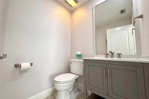Townhouse in Jupiter, Florida 3 bedrooms, 167.22 sq.m. № 2078717 - photo 7