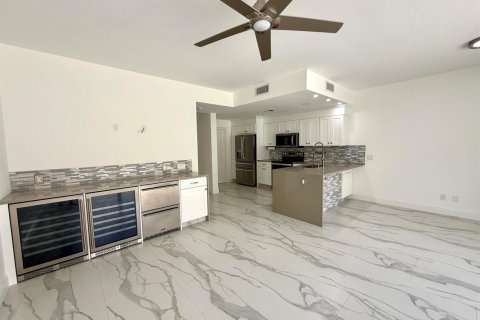 Townhouse in Jupiter, Florida 3 bedrooms, 167.22 sq.m. № 2078717 - photo 4