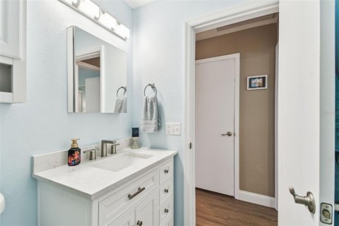 Купить кондоминиум в Семинол, Флорида 4 комнаты, 56.48м2, № 1575272 - фото 22