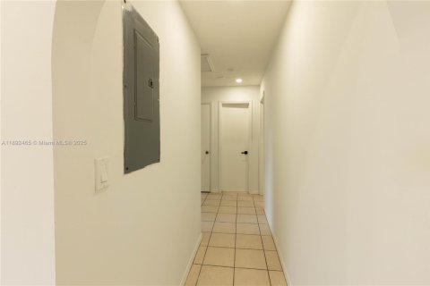 Touwnhouse à louer à Cutler Bay, Floride: 3 chambres, 113.81 m2 № 1946230 - photo 8