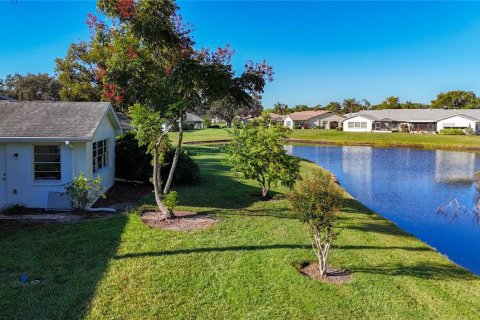 Condominio en alquiler en Sun City Center, Florida, 2 dormitorios, 134.52 m2 № 2167525 - foto 24