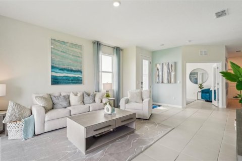 Casa en venta en San Antonio, Florida, 3 dormitorios, 145.3 m2 № 1813710 - foto 13