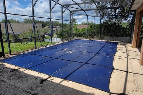 House in Davenport, Florida 5 bedrooms, 323.67 sq.m. № 1916037 - photo 21